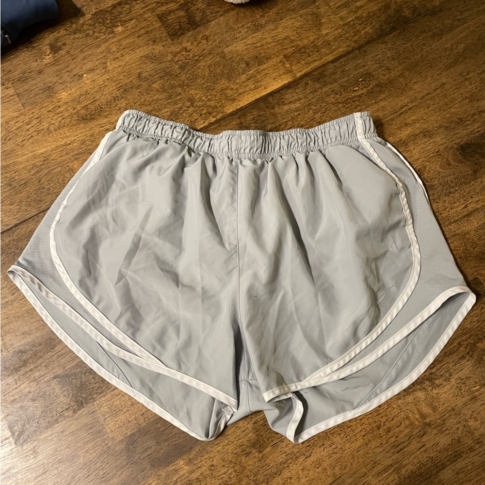 Nike Tempo Short